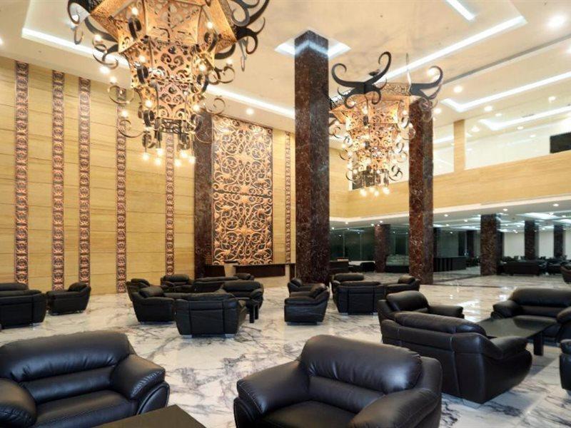 M Bahalap Hotel Palangka Raya Esterno foto