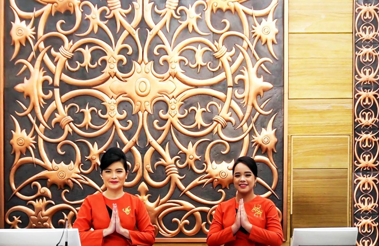 M Bahalap Hotel Palangka Raya Esterno foto