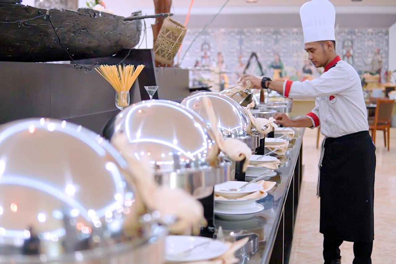 M Bahalap Hotel Palangka Raya Esterno foto